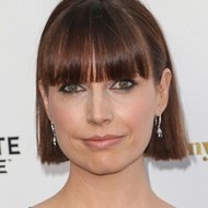 Julie Ann Emery, 52 (电视女演员)
