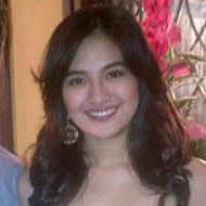 Julie Anne San Jose, 29 (流行歌手)