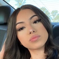 Julie Dimas, 19 (TikTok Star)