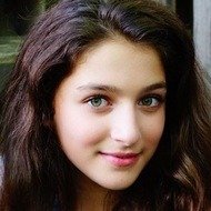 Julie Moore, 20 (YouTube Star)