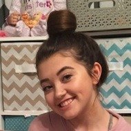 JuliesReborns, 23 (YouTube Star)