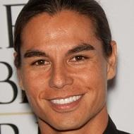Julio Iglesias Jr., 51 (流行歌手)