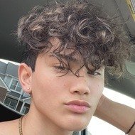 Julius Quenneville, 21 (TikTok Star)