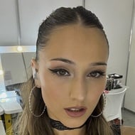 Justina Lombardi, 21 (TikTok Star)