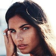 Kae Sutherland, 31 (企業家)