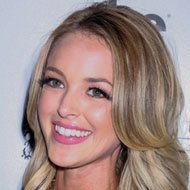 Kaitlynn Carter, 36 (博主)
