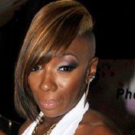 Kalenna Harper, 41 (R&B Zanger)