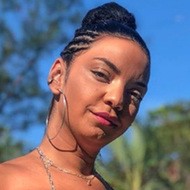 Kamilla Rodrigues Almeida, 33 (Instagram Star)