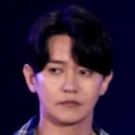 Kang Kyun Sung, 44 (Cantante pop)