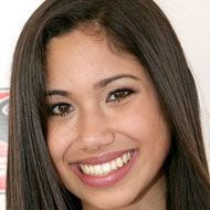 Kara Crane, 34 (TV Actress)