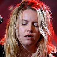 Karen Zoid, 47 (搖滾歌手)