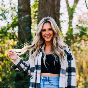 Kari Boetcher, 38 (TikTok Star)