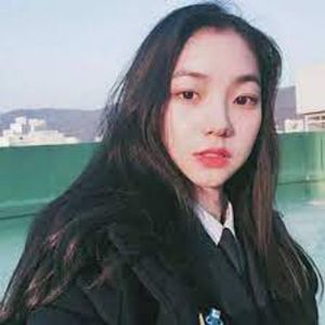 Karina Yoo, 23 (Rapper)
