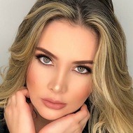 Karo Ramírez, 34 (Model)