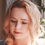 Karoline Pietrowski, 34 (Illustrator)