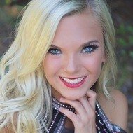 Karolyne Day, 22 (Cheerleader)