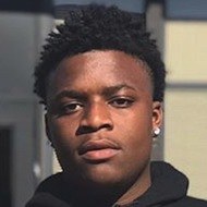 Kasai, 23 (Instagram Star)