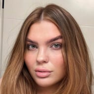 Katana Fatale, 37 (Model)