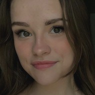 Kate Cooper, 24 (TikTok明星)