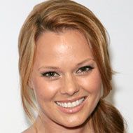 Kate Levering, 45 (电视女演员)