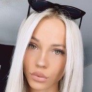 Katelyn Lordahl, 21 (TikTok明星)