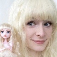 Katherine Murray, 32 (YouTube Star)