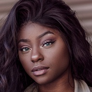 Katiana Bonifacio, 27 (Instagram明星)