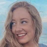Katie Gonzales, 25 (YouTube明星)