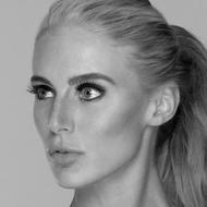 Katie Miller, 35 (Instagram Star)