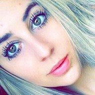 Katie Teresi, 25 (Instagram明星)