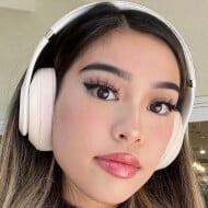 Katrina Buno, 23 (YouTube Star)