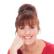 Katy Ashworth, 37 (Người dẫn chương trình)