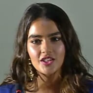 Kavya Thapar, 30 (Attrice di film)