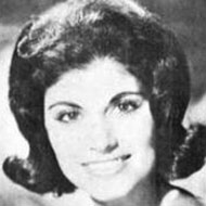 Kay Adams, 82 (Кантри-Певец )