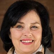 Kay Robertson, 73 (现实之星)