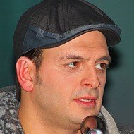 Kaya Yanar, 52 (喜剧演员)