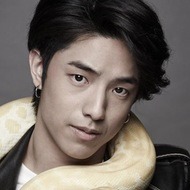 Kayavine, 28 (Star di YouTube)