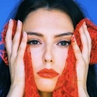 KayKay Blaisdell, 32 (博主)