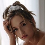 Kaylen Ostapovich, 32 (模特)