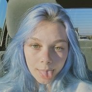 Kayli Boyle, 23 (TikTok Star)