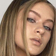 Kaylie Leas, 23 (TikTok明星)