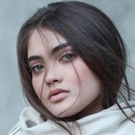 Kaylyn Sans, 27 (Instagram Star)