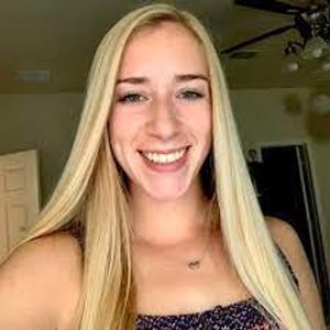 Kelly Young, 29 (Звезда Youtube)