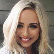 Kelsey Grosse, 29 (啦啦队长)