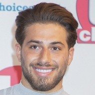 Kem Cetinay, 27 (Estrella de Telerrealidad)