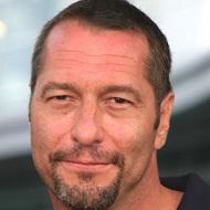 Ken Kirzinger, 64 (Attore di film)