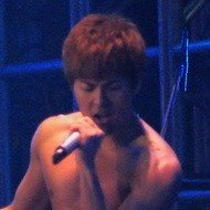 Kenji Wu, 46 (流行歌手)