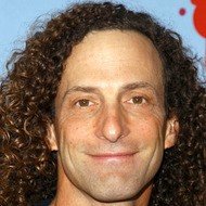 Kenny G, 69 (Nghệ sĩ saxophone)