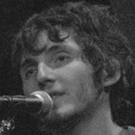 Kenny Vasoli, 39 (流行歌手)