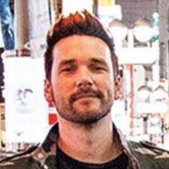 Kent Brooks, 41 (貝斯手)